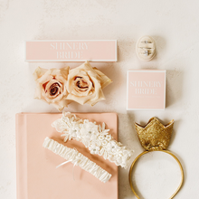 Load image into Gallery viewer, Bridal Collection: Radiance Towelettes