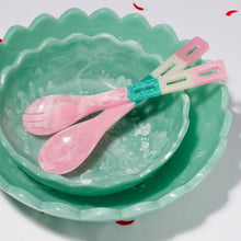 Load image into Gallery viewer, Resin Salad Servers