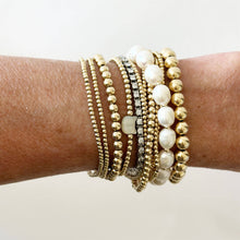 Load image into Gallery viewer, Classic Pearl Bracelet