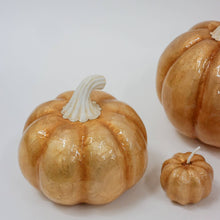 Load image into Gallery viewer, Capiz Pumpkin (Gold): 6"