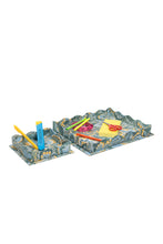Load image into Gallery viewer, Nesting Scalloped Hand-Marbled Trays in Blue