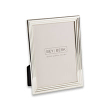 Load image into Gallery viewer, Lance Silver Plated Picture Frame