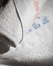 Load image into Gallery viewer, Hooded Bath Towel Bears: Blue