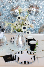 Load image into Gallery viewer, BLANC WHITE STAR SHAPED PLATES