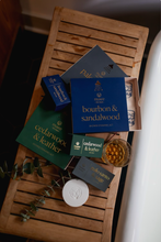 Load image into Gallery viewer, Bourbon &amp; Sandalwood Shower Steamers