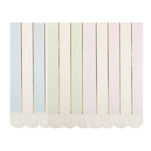 Load image into Gallery viewer, Spring Soiree Guest Napkin Set