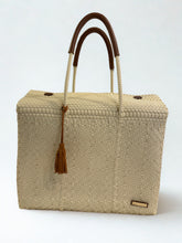 Load image into Gallery viewer, Closed Basket Jumbo Woven Bag
