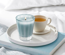 Load image into Gallery viewer, Driftwood &amp; chamomile Classic Candle