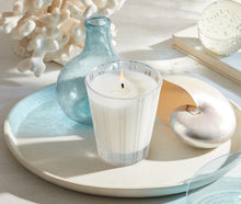 Load image into Gallery viewer, Ocean Mist &amp; Sea Salt Classic Candle