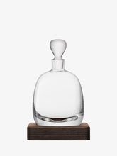 Load image into Gallery viewer, Whisky Islay Connoisseur Set &amp; Walnut Tray