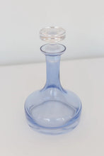 Load image into Gallery viewer, Vogue Decanters