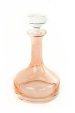 Load image into Gallery viewer, Vogue Decanters