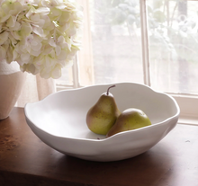 Load image into Gallery viewer, Vida Nube Large Organic Bowl (White)