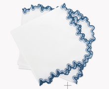 Load image into Gallery viewer, Wave 22" Dinner Napkins, Set of 4