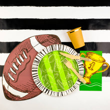 Load image into Gallery viewer, Radiance Black Dinner Paper Plates