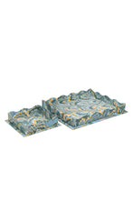 Load image into Gallery viewer, Nesting Scalloped Hand-Marbled Trays in Blue