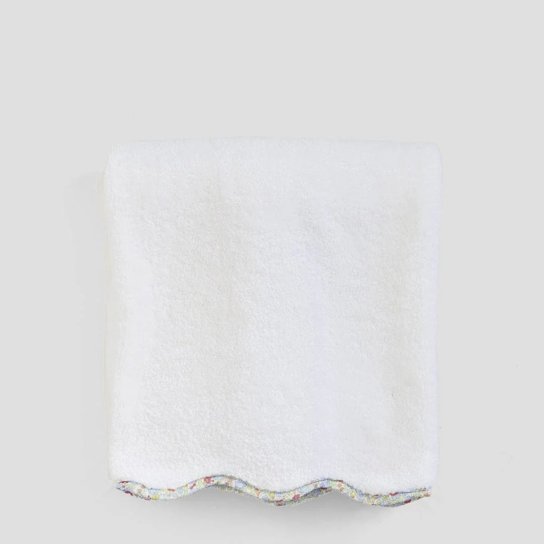 Scallop Bath Towel piped with Betsy Ann Liberty