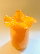 Load image into Gallery viewer, Ruffle Bud vase: Pink / Blown Glass / 5”x4”