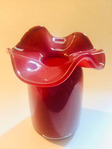 Ruffle Bud vase: Pink / Blown Glass / 5”x4”