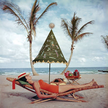 Load image into Gallery viewer, Palm Beach Idyll - 750 Piece Slim Aarons Puzzle