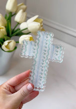 Load image into Gallery viewer, Scalloped Acrylic Cross Blocks