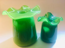 Load image into Gallery viewer, Ruffle Bud vase: Jade / Blown Glass / 5”x4”