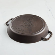 Load image into Gallery viewer, No. 14 Dual Handle Skillet