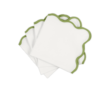 Load image into Gallery viewer, Scallop Edge Dinner Napkins - Set of 4