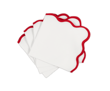 Load image into Gallery viewer, Scallop Edge Dinner Napkins - Set of 4