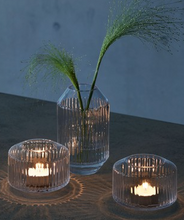 Load image into Gallery viewer, Fluted Clear Tealight Holder/Vase