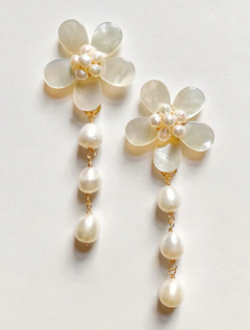 Pearl Flower + 3 Drop Pearls