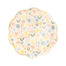 Load image into Gallery viewer, Floral Plates
