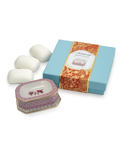Pink Lace Heirsavonare Gift Soap Set